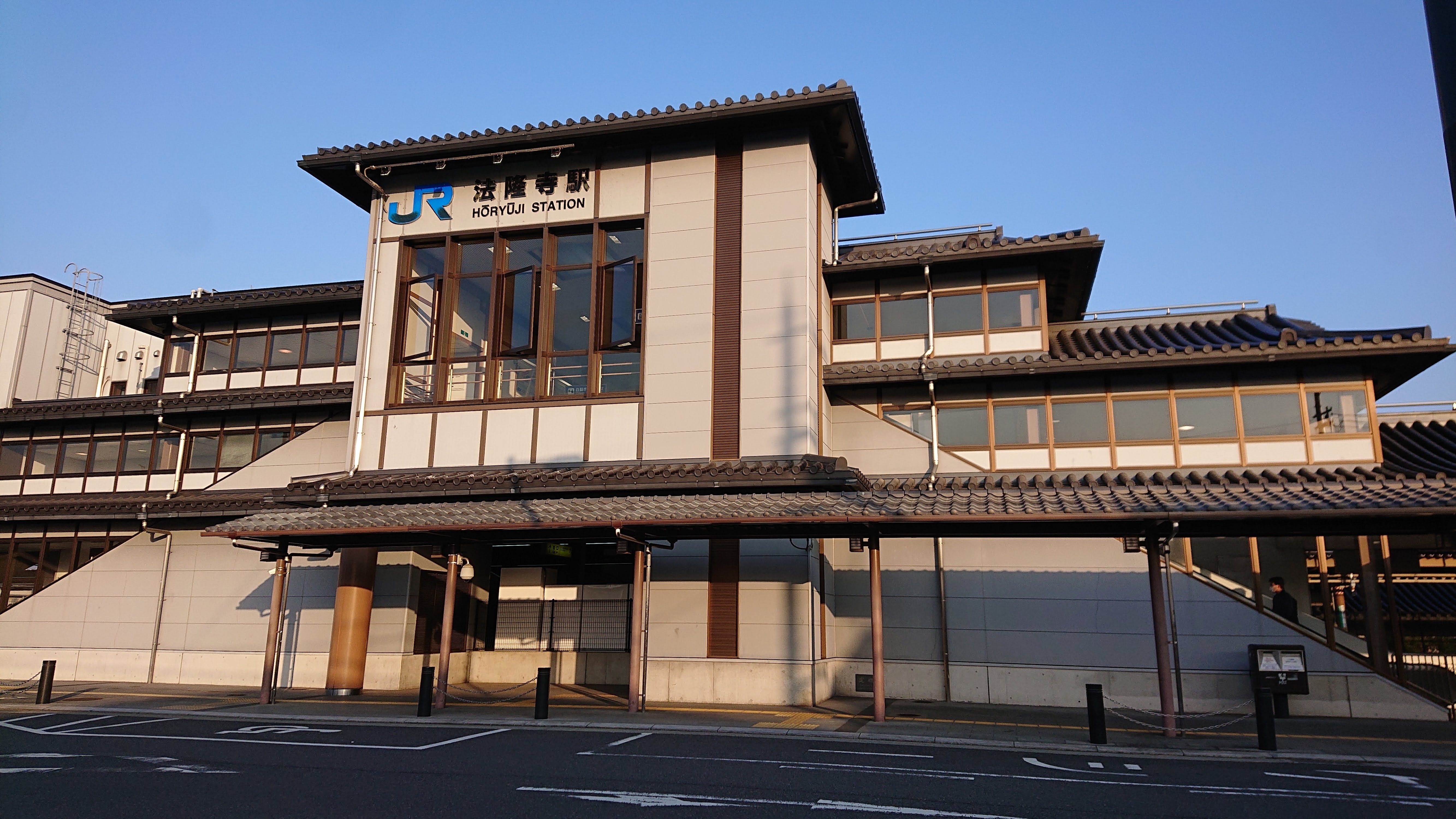 E04EC819-DDC4-4510-BC8E-E28449AC1B16